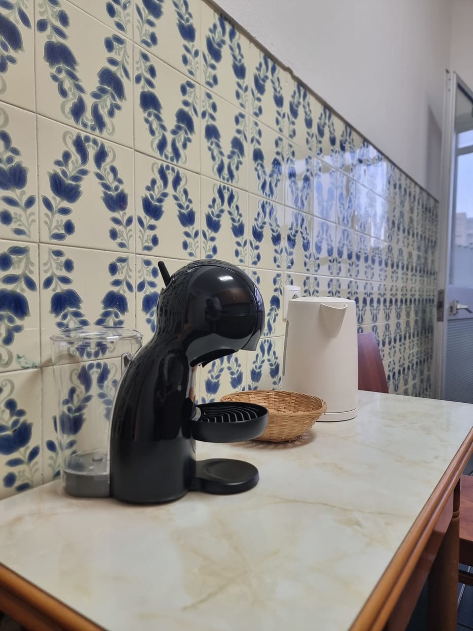 Family Apartment | Private kitchen | Electric kettle