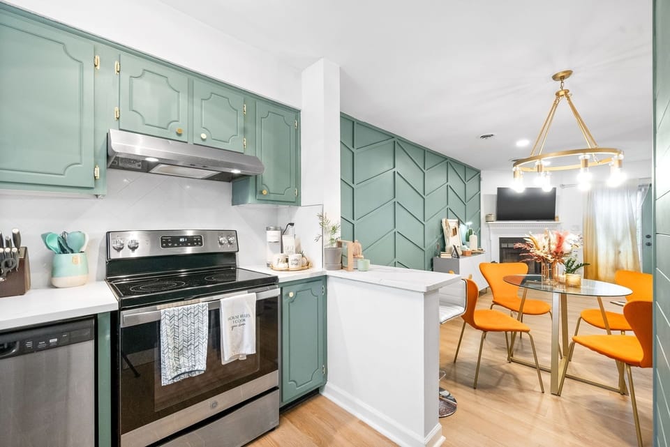 Condo, 2 Queen Beds, Patio, Garden View (104 Azalea Ct) | Private kitchen