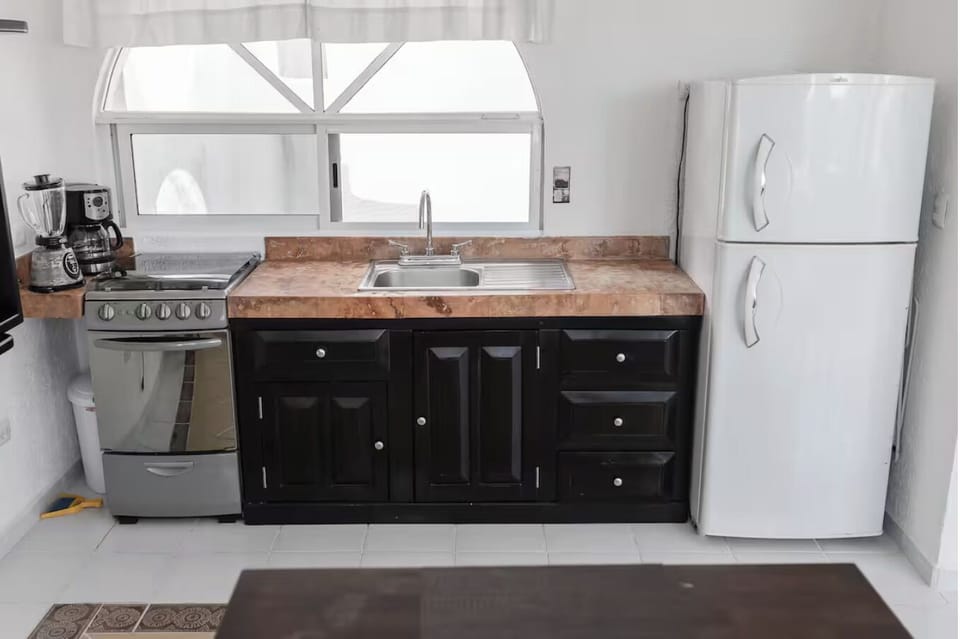 Comfort Loft, Partial Sea View | Private kitchen
