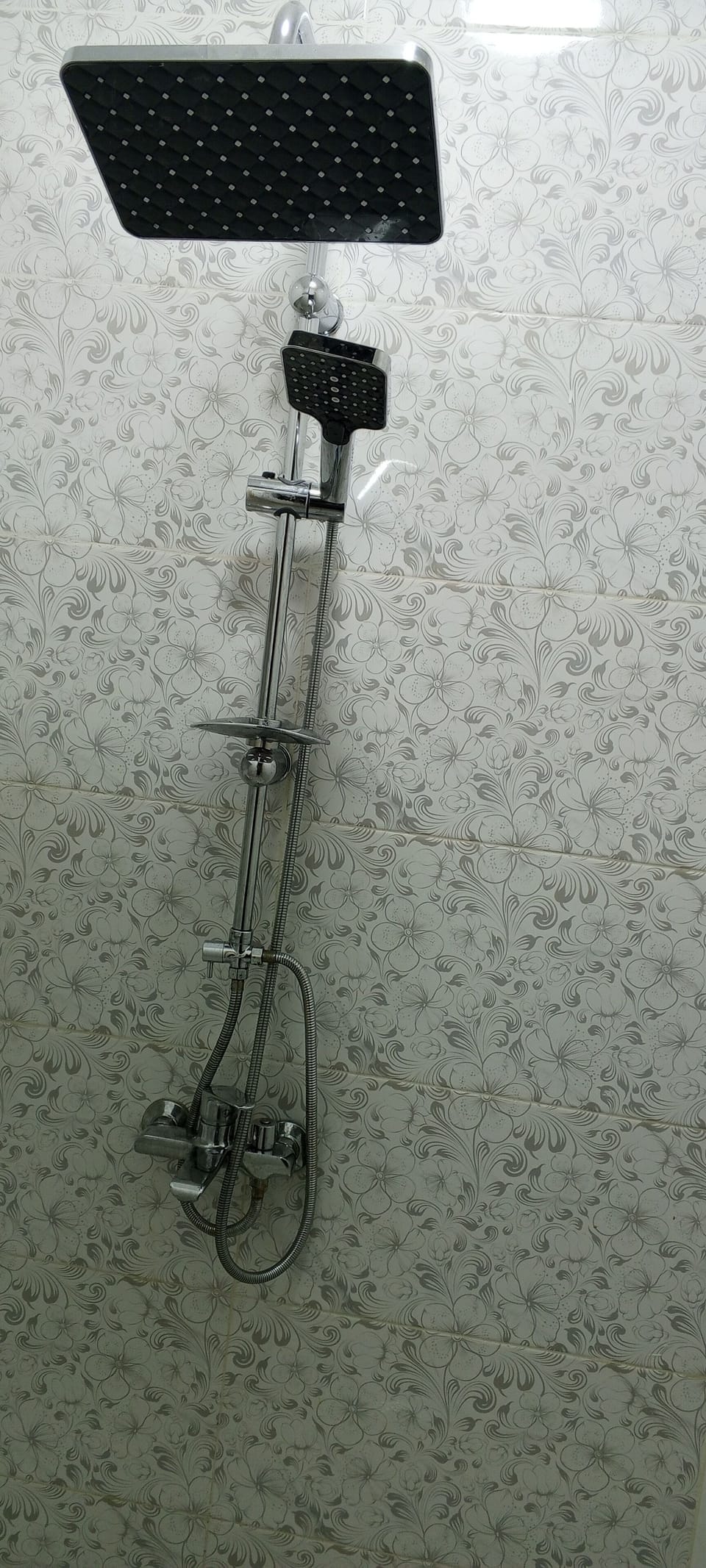 Hand-held showerhead