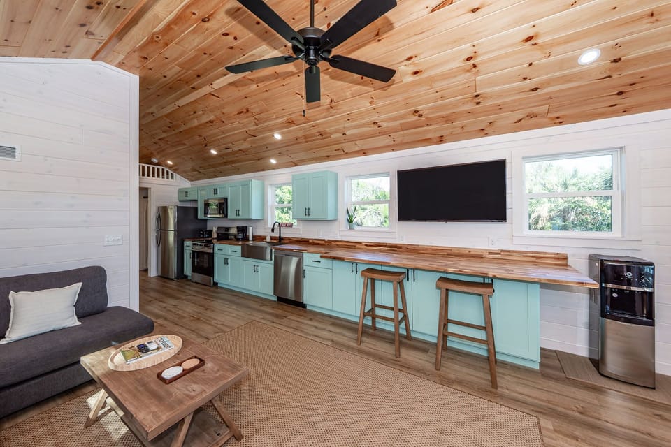 Living / Kitchen