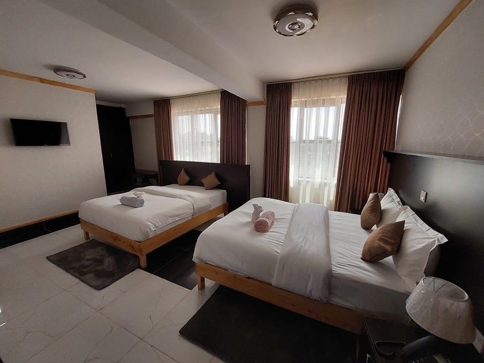 Deluxe Twin Room | Free WiFi, bed sheets