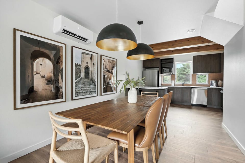 Dining room beside the kitchen.