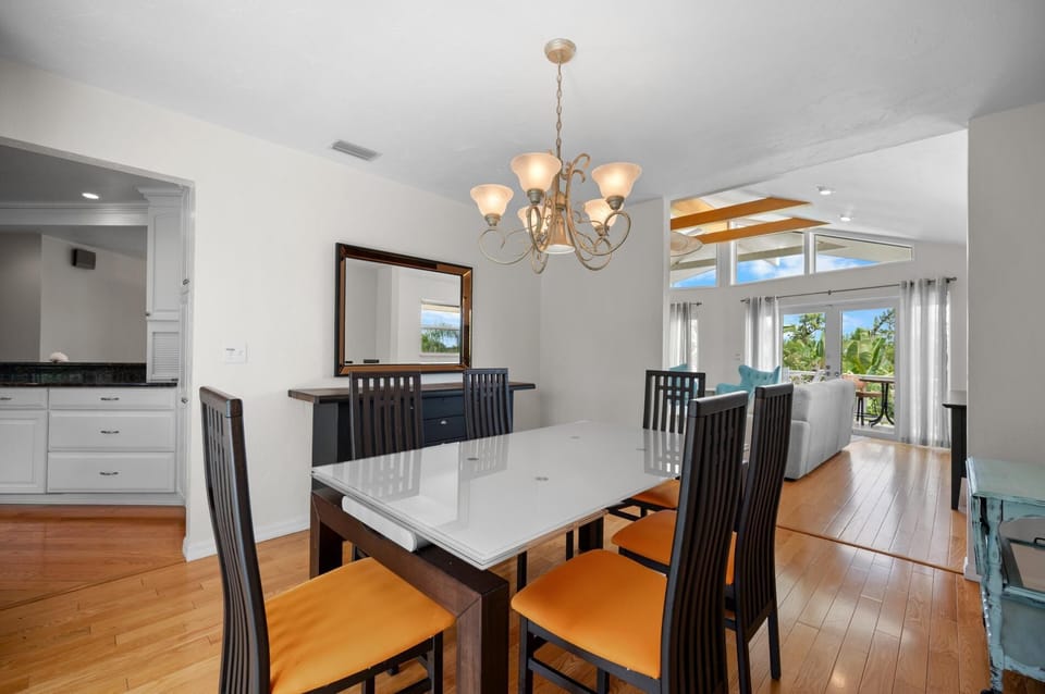 Manasota Bayview – Pool, Dock, Beach, Sleeps 10 (4963)