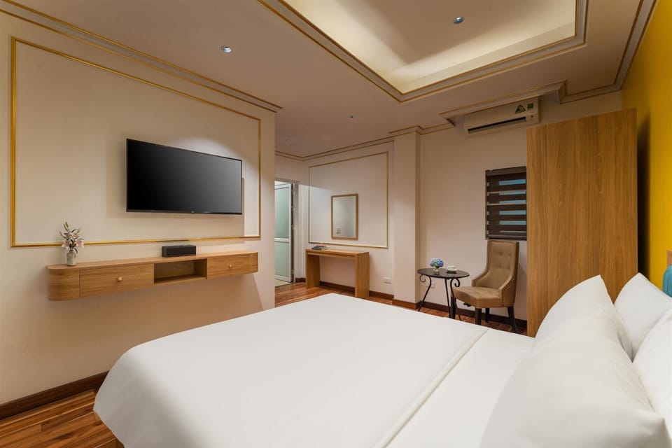 Standard Double Room, City View | Minibar, free WiFi, bed sheets