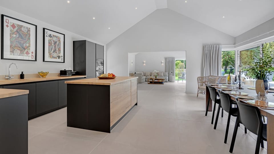 Leading through to the open plan kitchen and diner you can keep the whole group company while they get dinner ready.