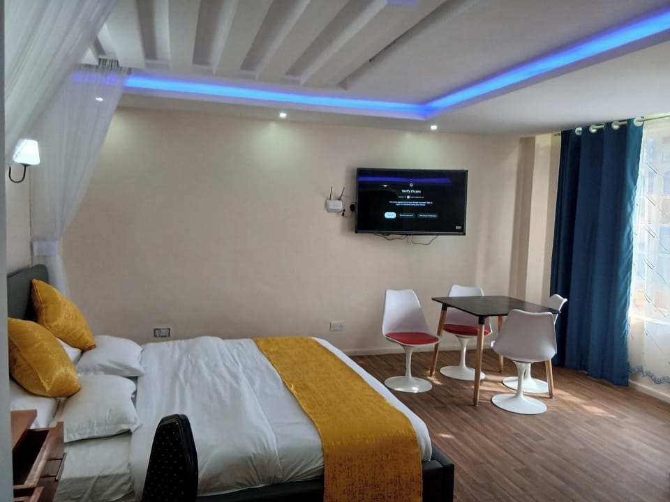 Deluxe Double Room | WiFi (free), bed sheets