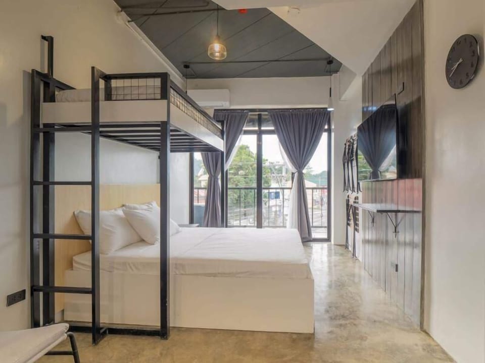 Executive Room | Free WiFi, bed sheets