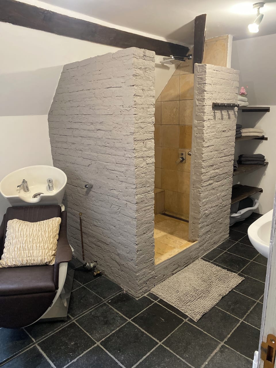 House, Multiple Bedrooms, Garden View | Bathroom