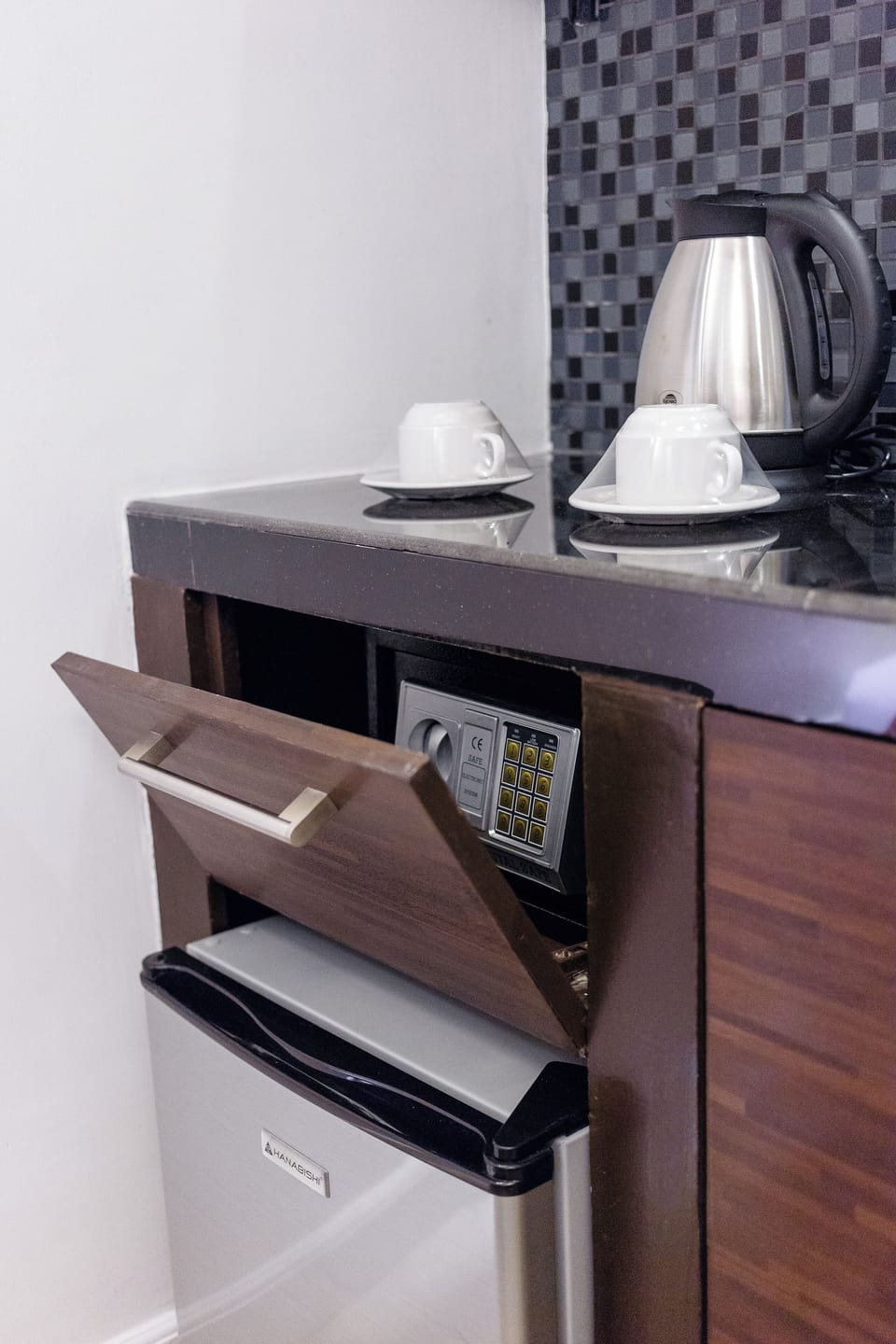 Deluxe Twin Room | Desk, laptop workspace, soundproofing, free WiFi