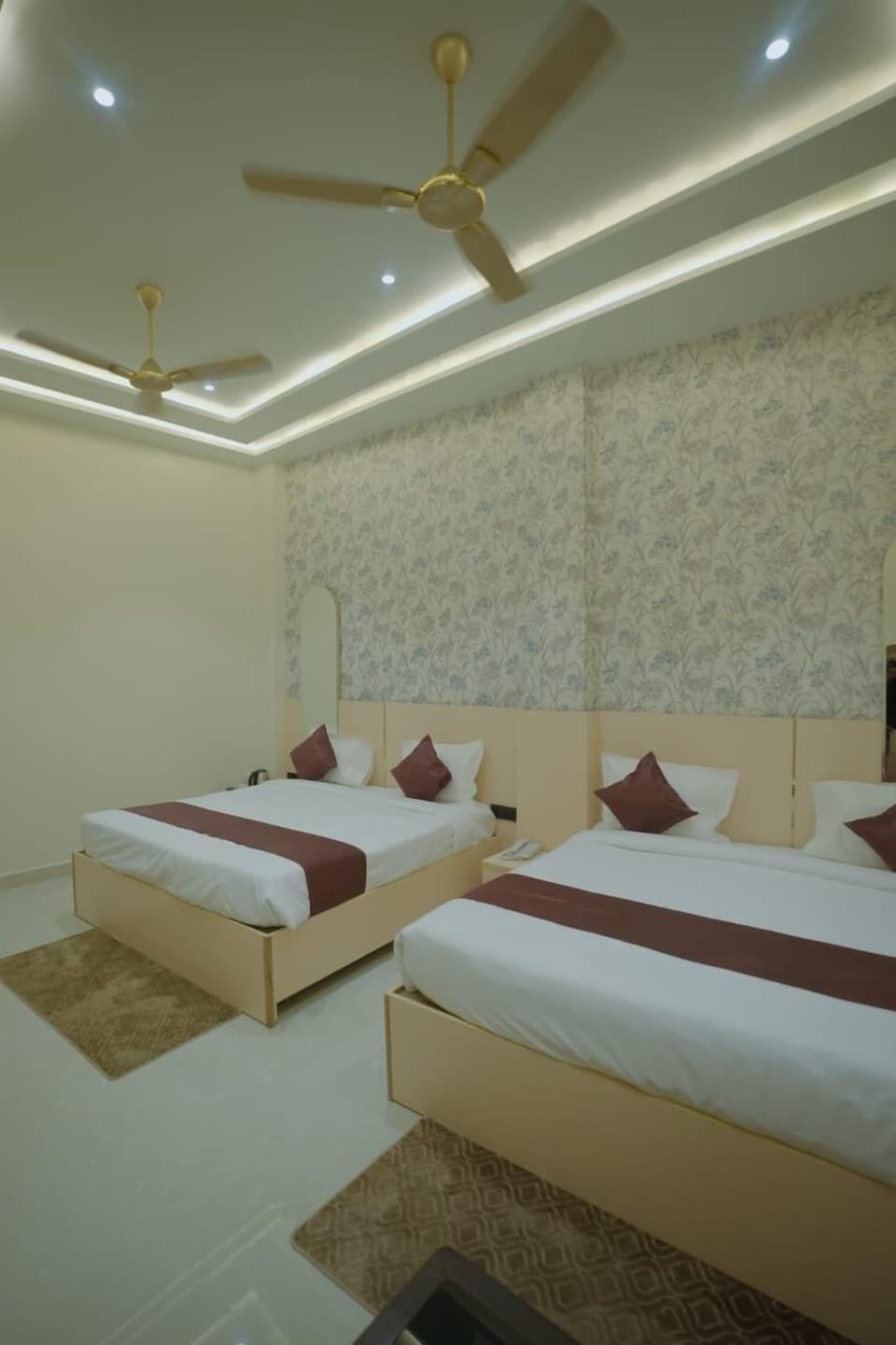Family Room | Free WiFi