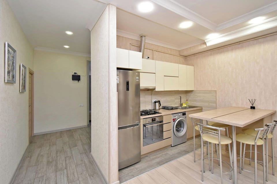 Apartment, 2 Bedrooms | Private kitchen | Electric kettle