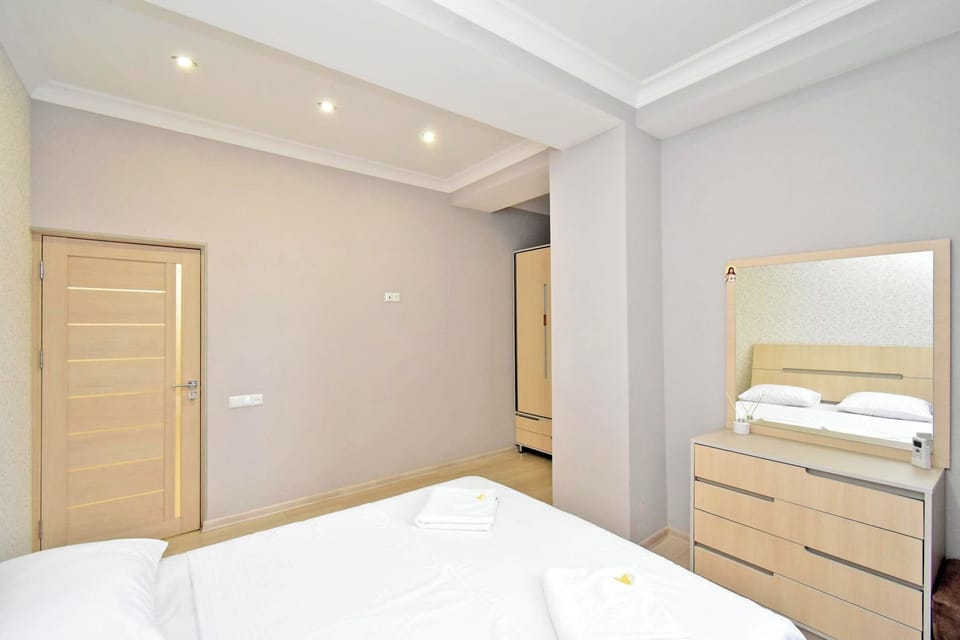 Apartment, 2 Bedrooms | Iron/ironing board, free WiFi