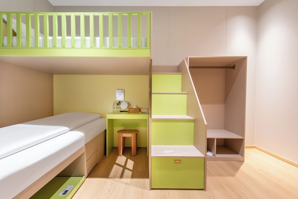 Business Double or Twin Room | Desk, laptop workspace, WiFi (free)