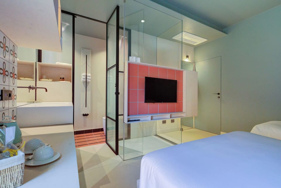 Triple Room | Bathroom | Slippers