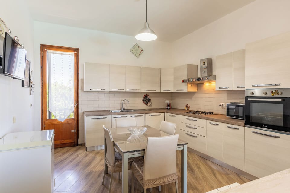 Apartment, 2 Bedrooms, Private Pool | Private kitchen | Fridge, microwave, oven, stovetop