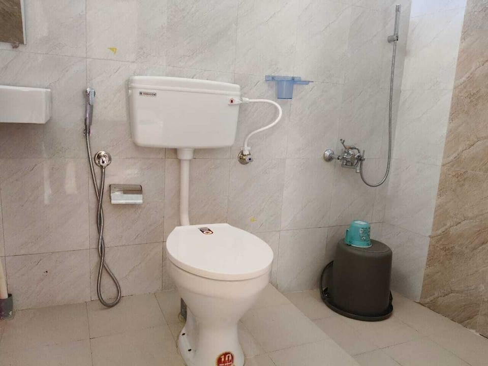 Deluxe Room | Bathroom