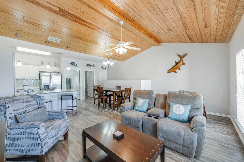 The search for the perfect spot to kick back and relax is officially over. Welcome to your happy place.