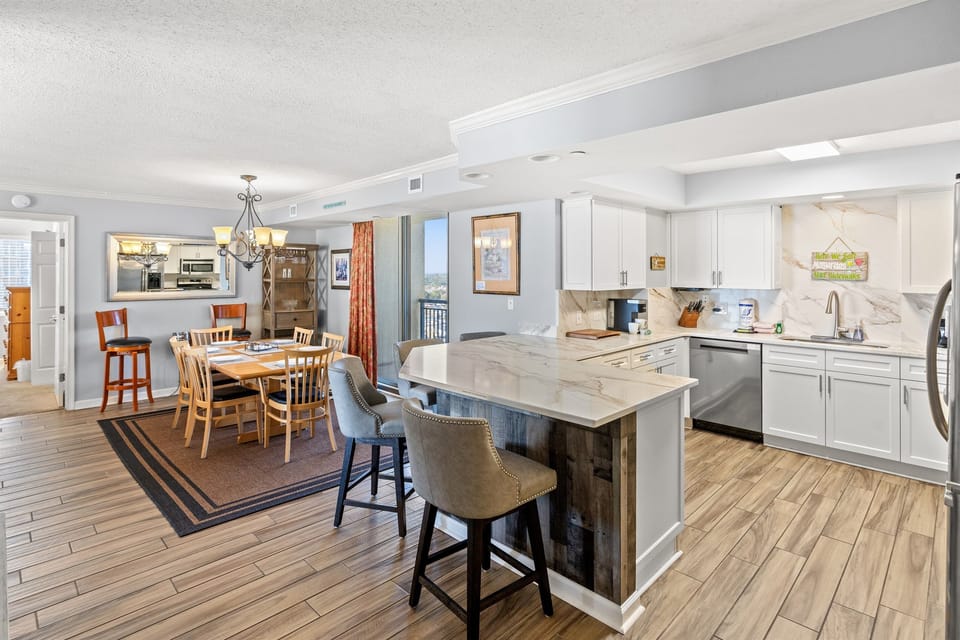 Dining / Kitchen