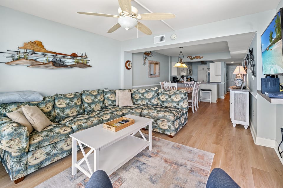 Spacious Living Room with oceanfront views and balcony