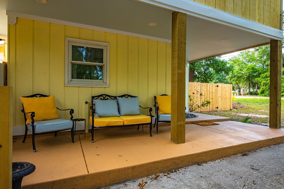 Covered Front Porch