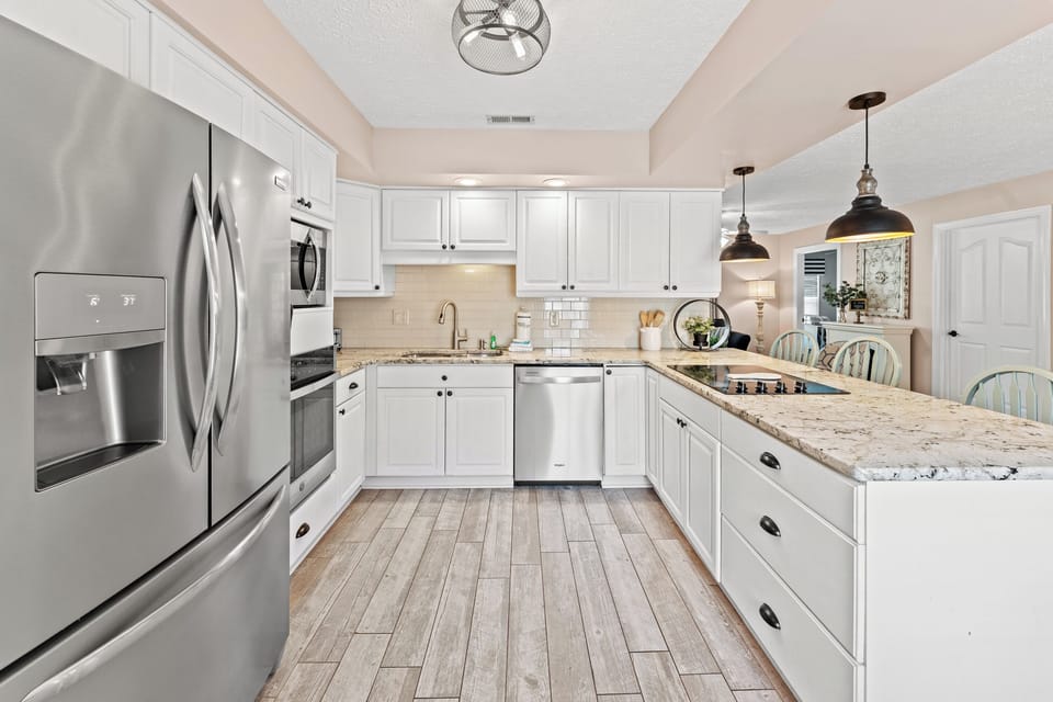 Beautiful Remodeled Kitchen