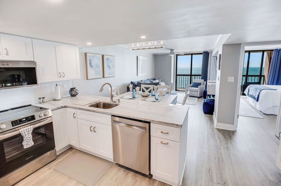 Kitchen / Living 