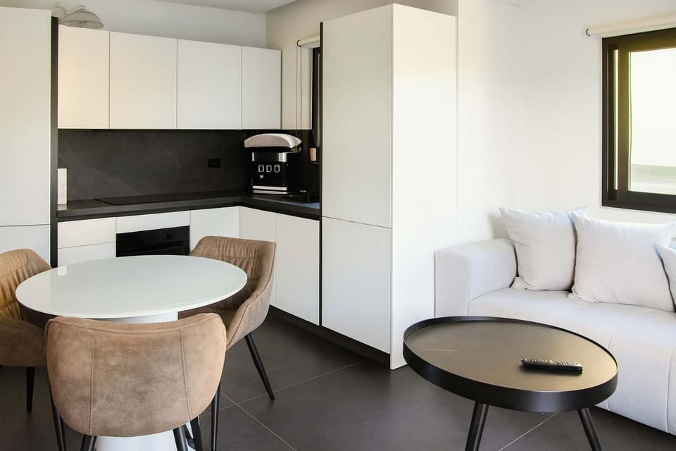 House | 1 bedroom, soundproofing