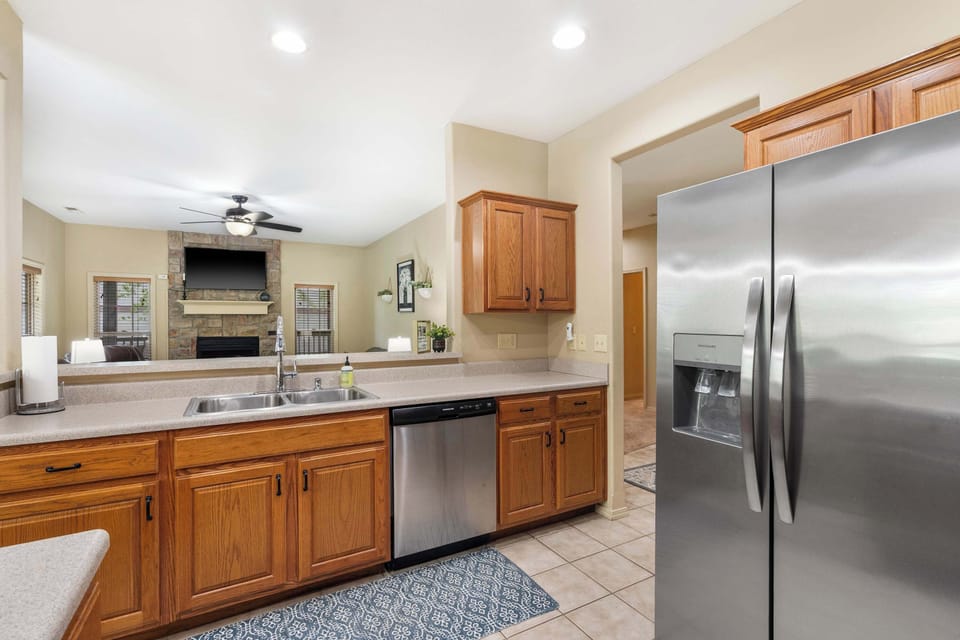 The open kitchen offers ample space & all the comforts of home​