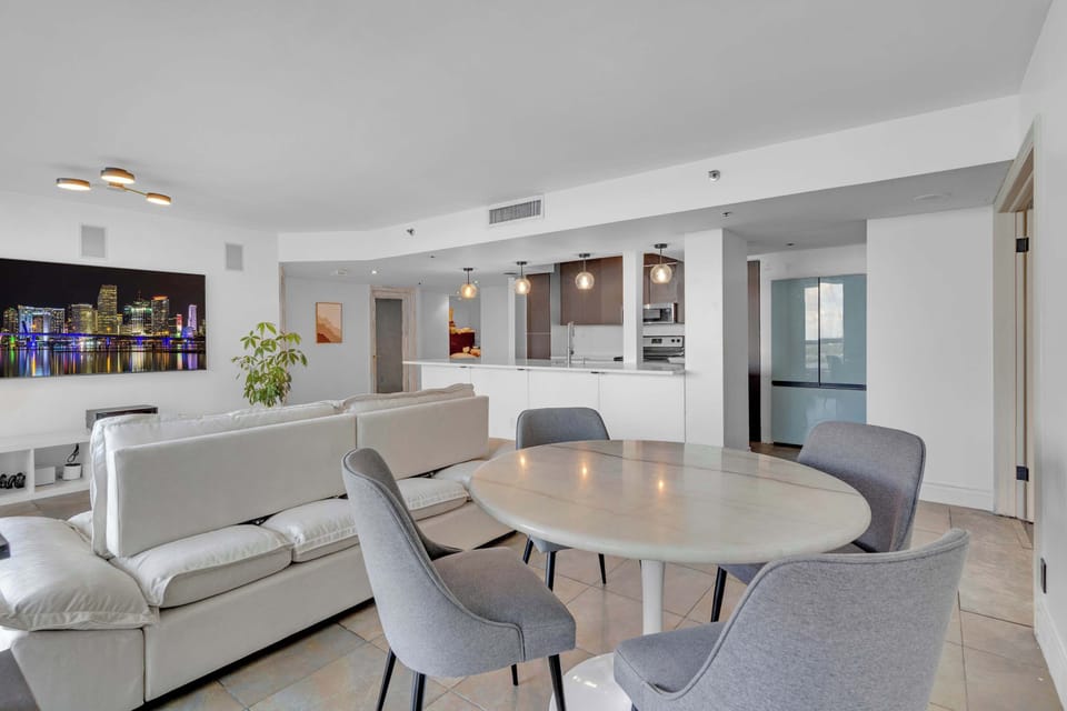 Welcome to Luxury Waterfront Cocoon, wrapped in waterfront elegance