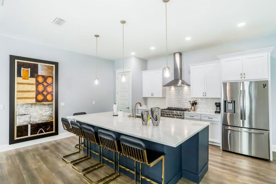 This kitchen has all the essentials for cooking family favorites!