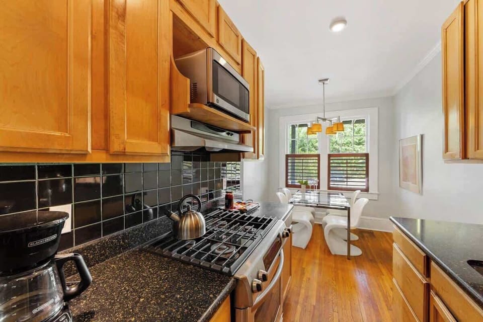 Fully equipped kitchen with modern appliances and everything needed for daily meals.