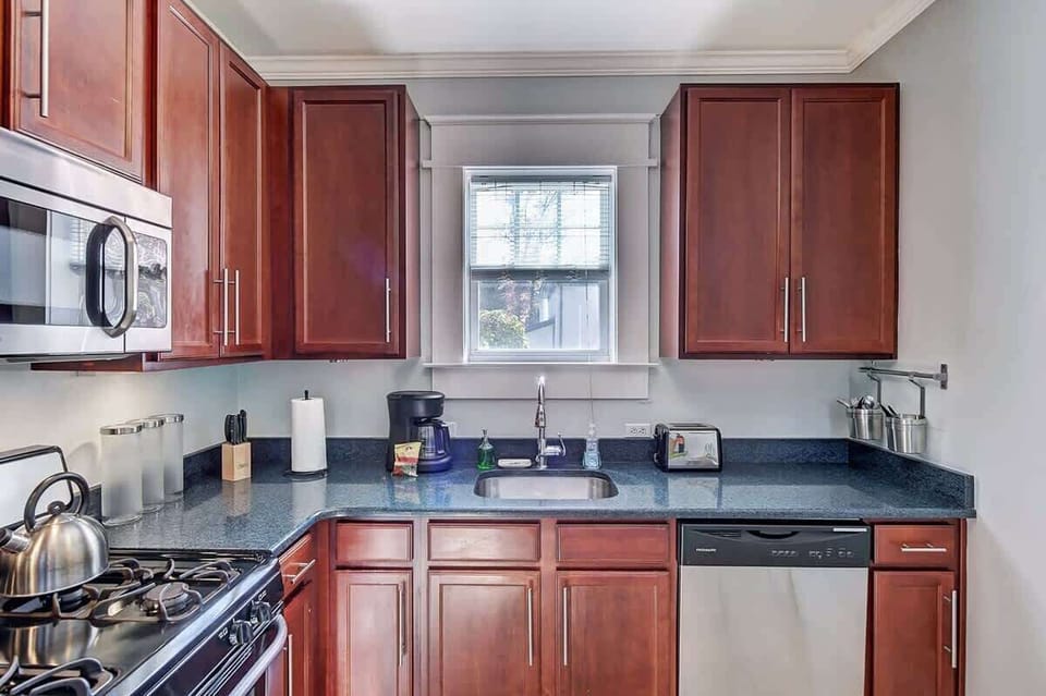 Functional layout with everything you need for short or long-term stays.