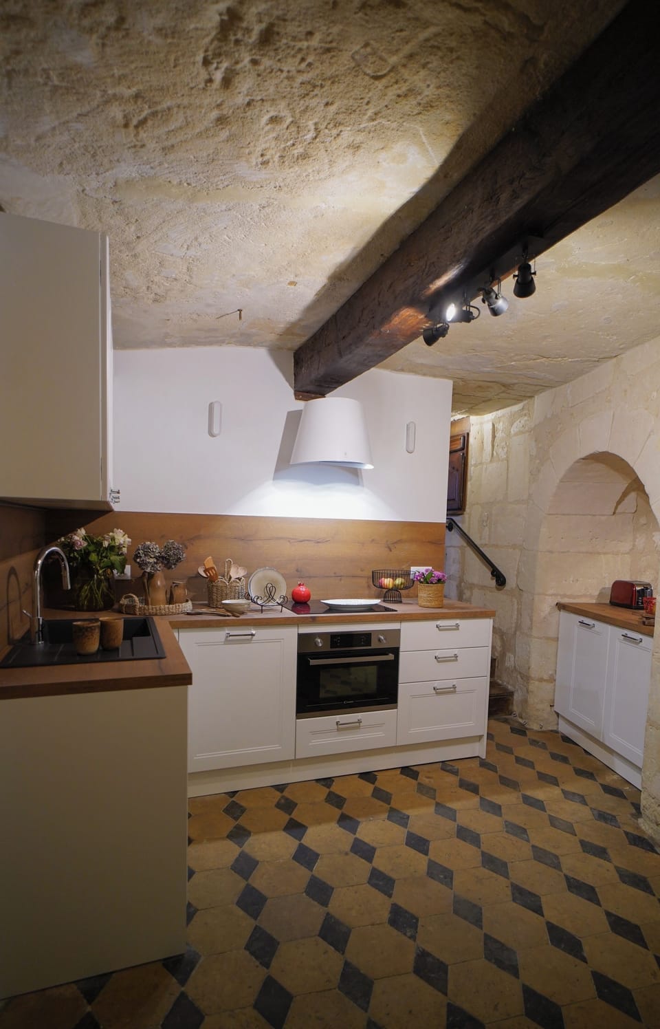 Superior Cottage, River View | Private kitchen | Highchair
