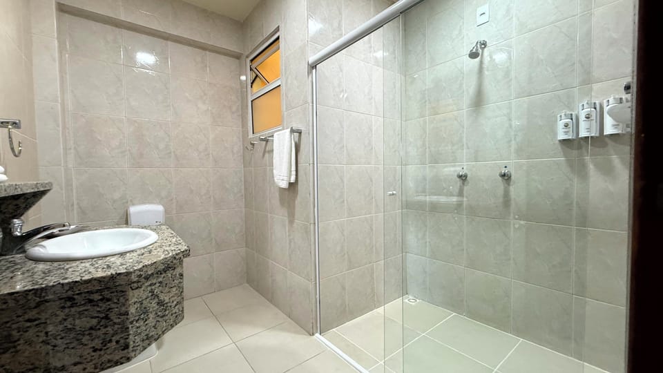 Superior Double Room, 1 Double Bed, Balcony, Ocean View | Bathroom | Hair dryer, towels, soap, shampoo