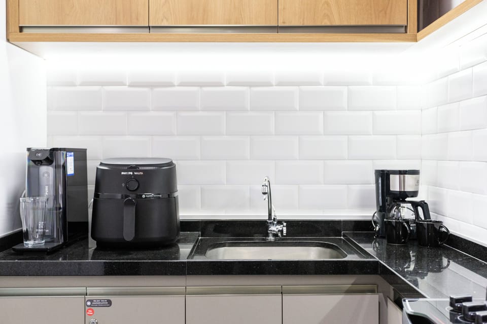 Apartment | Private kitchen | Electric kettle, toaster