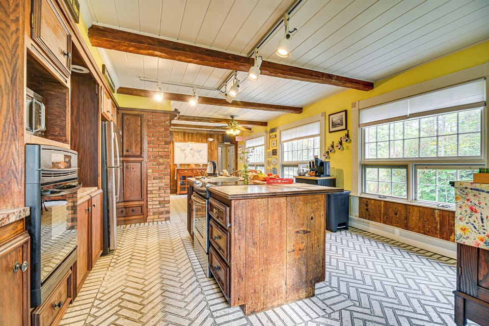 Kitchen | 1st Floor