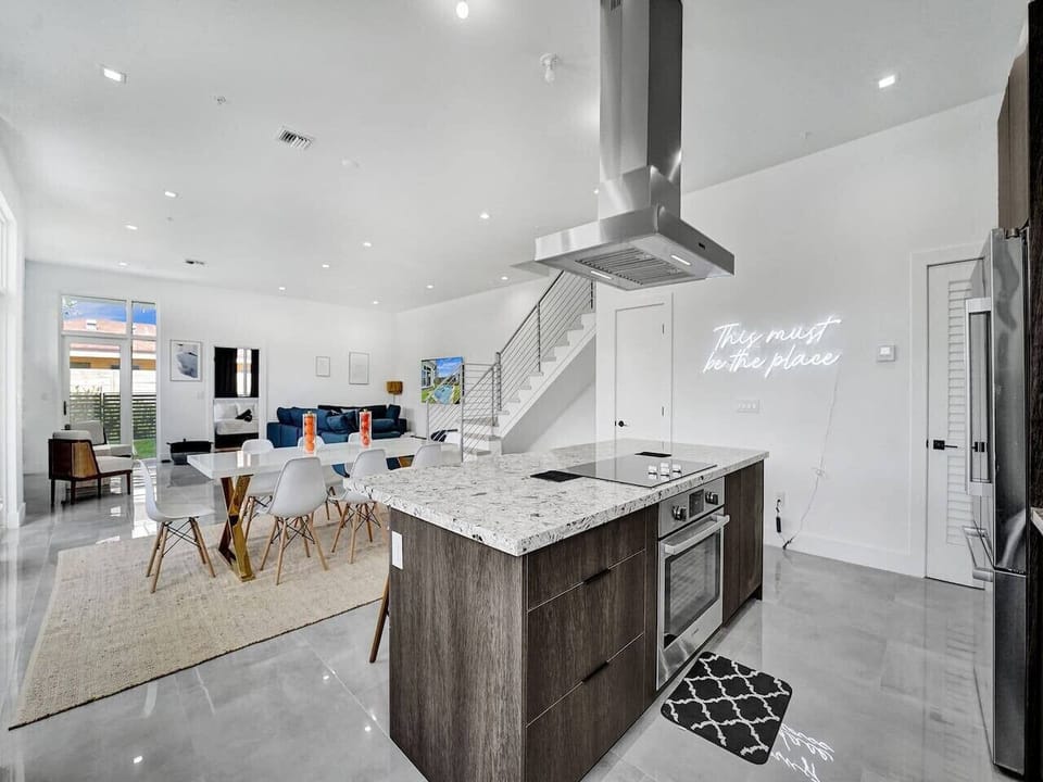 Private kitchen