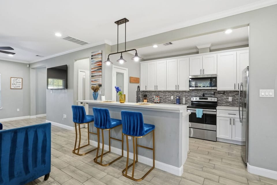 Kitchen Unit B