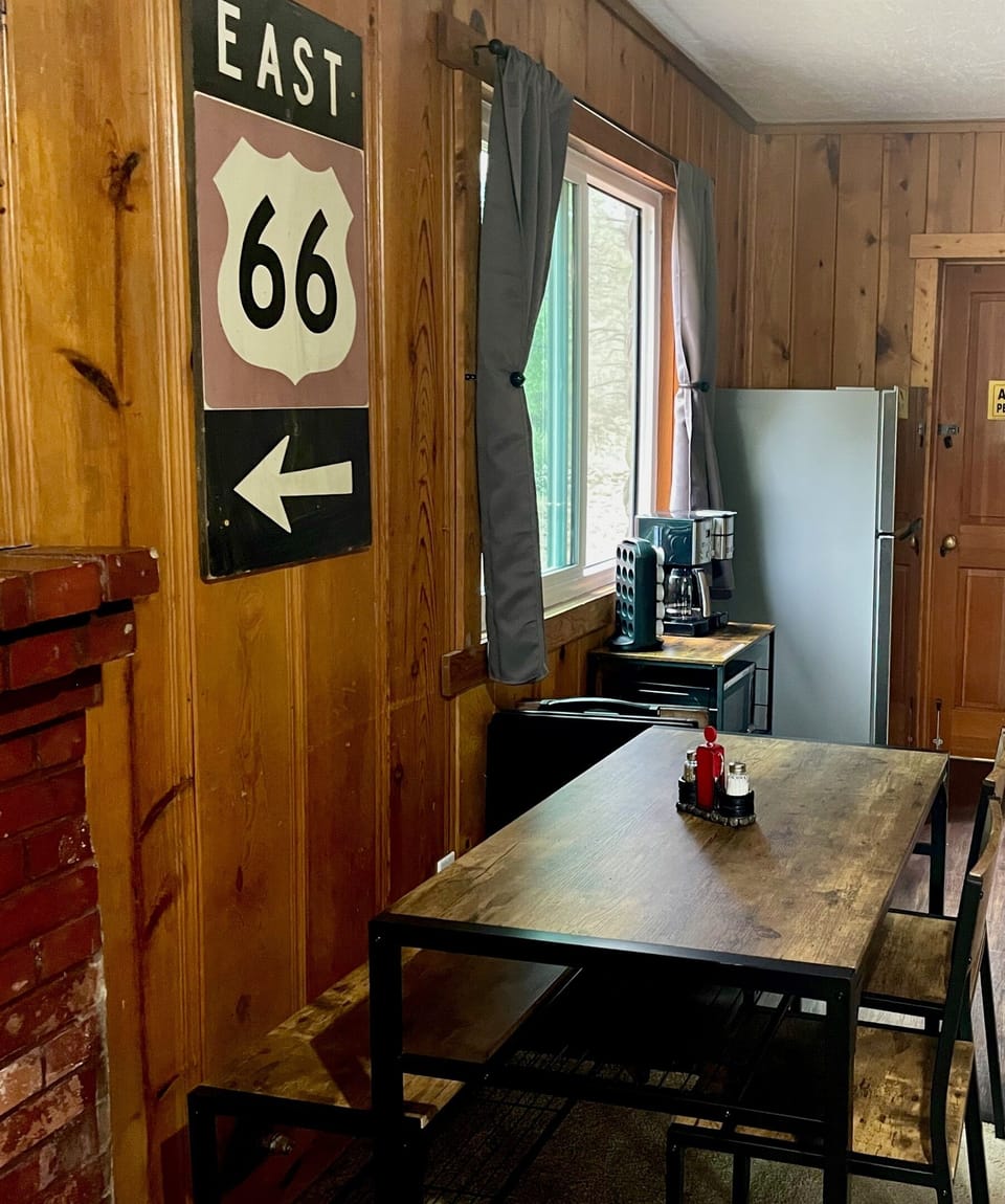 Dinette with seating for 4