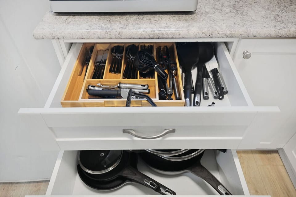 Enjoy the comfort of a fully equipped kitchen during your stay. With all the essential tools and cookware provided, you can easily whip up a home cooked meal and focus on making memories with your group.