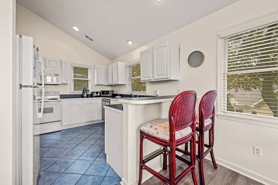 Kitchen - Top Level