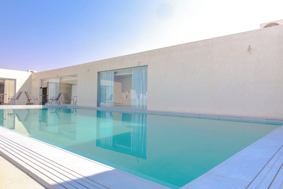 Rooftop pool