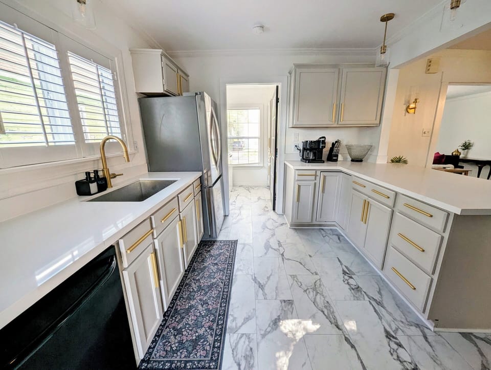 Dishwasher included