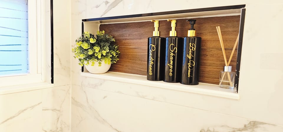 Bathroom amenities