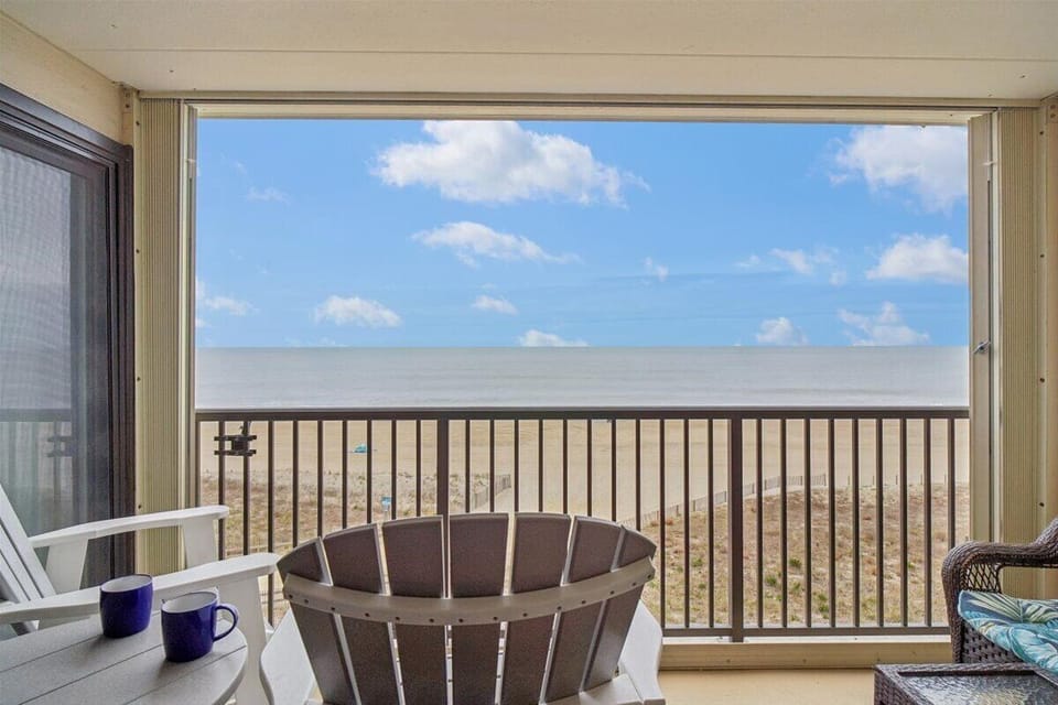 BALCONY-VIEW