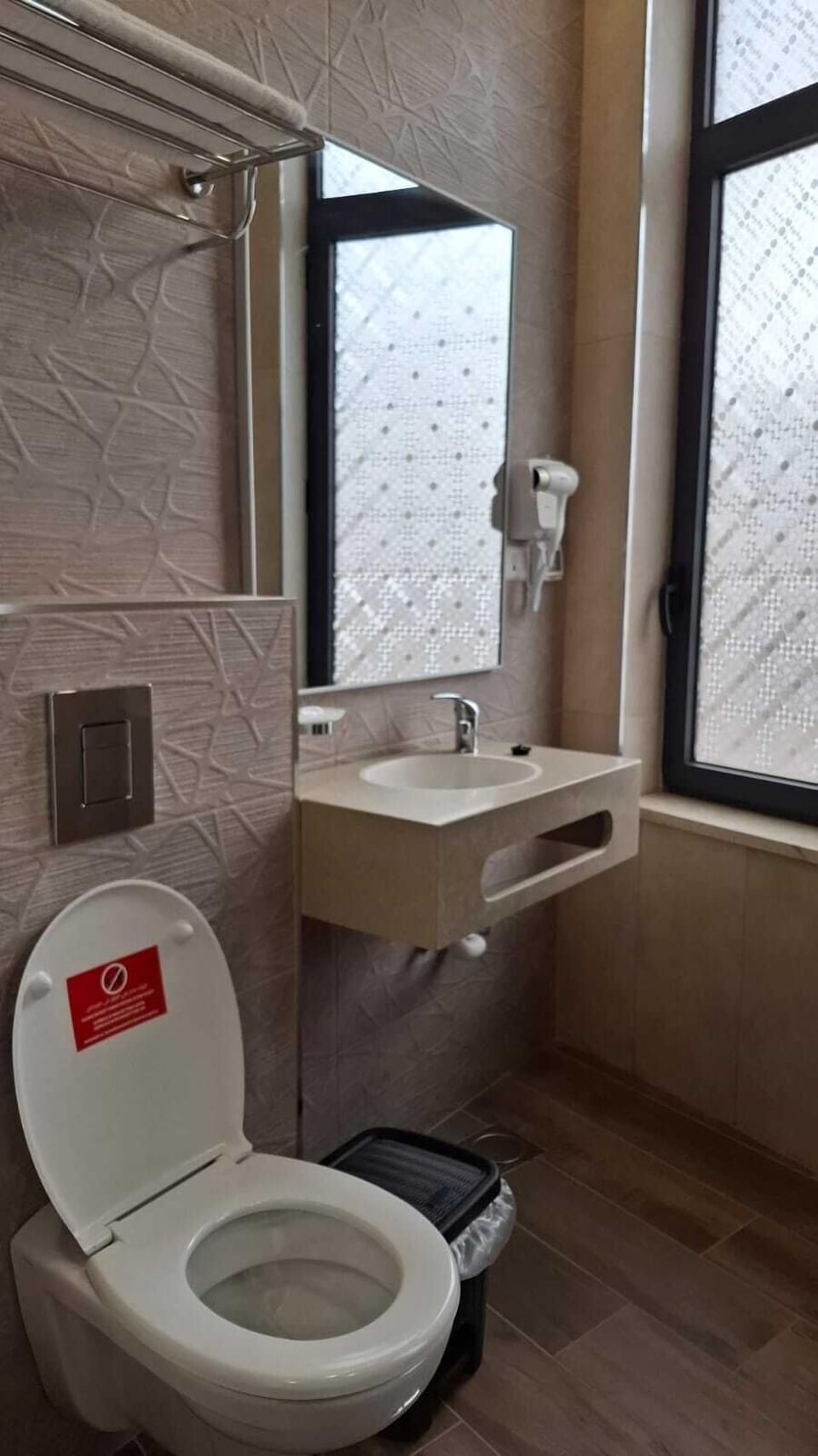Deluxe Suite, City View | Bathroom | Separate tub and shower, hair dryer, towels, soap