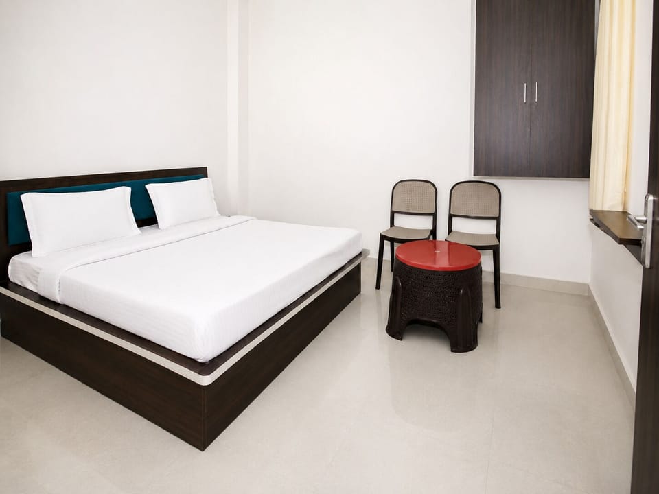 Deluxe Double Room | Desk, laptop workspace, WiFi (free)