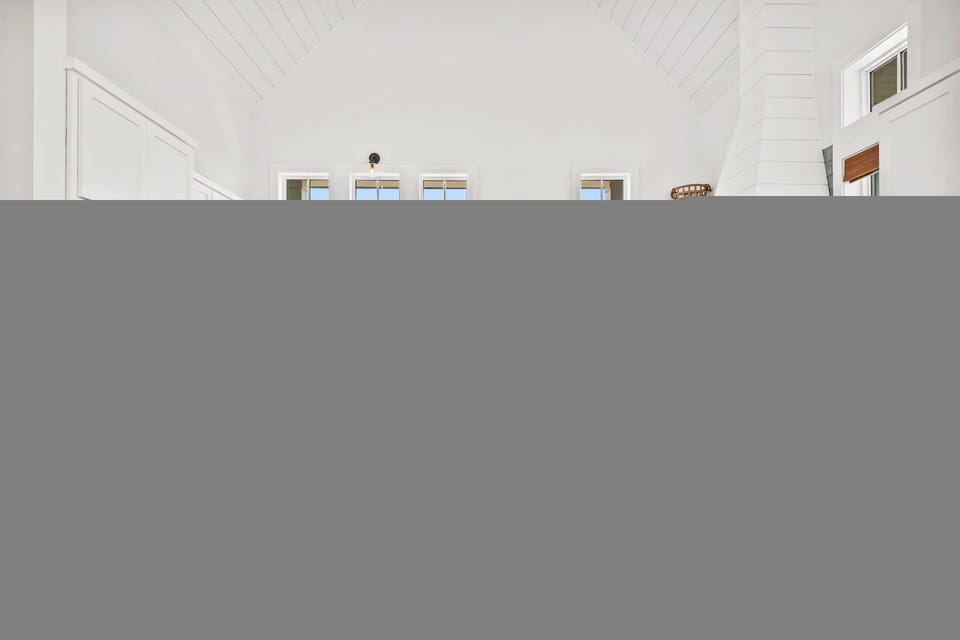 Kitchen, 2nd Floor