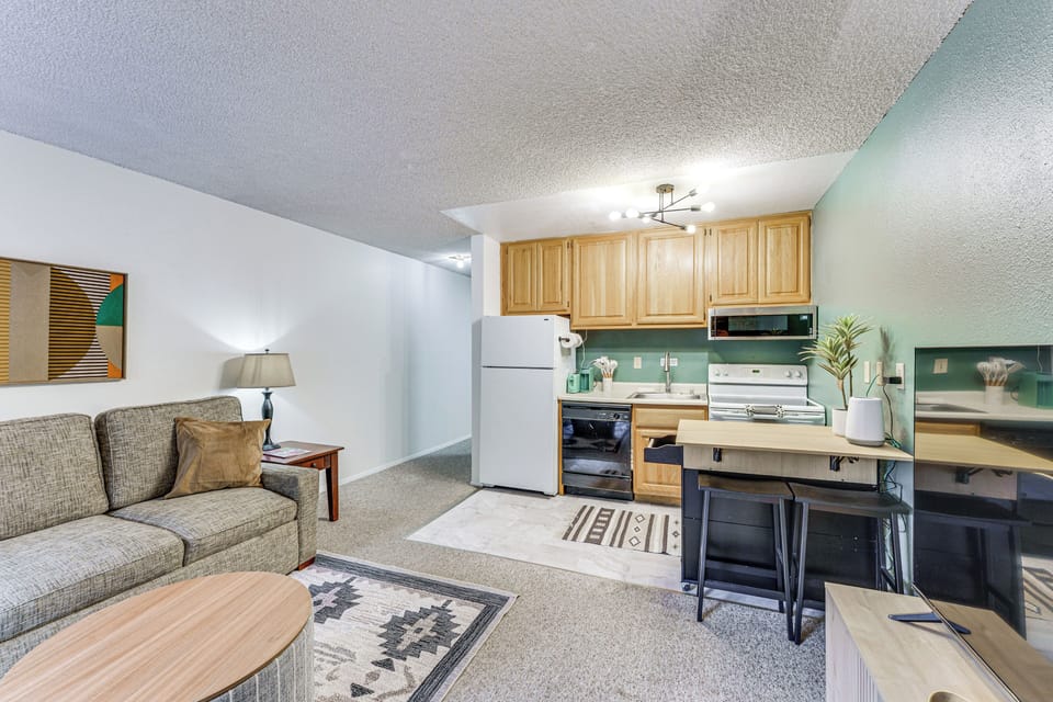 Apartment (1 Bedroom) | Interior